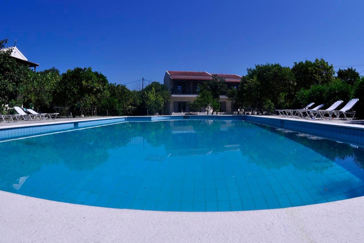 Orange Grove * Μπενίτσες