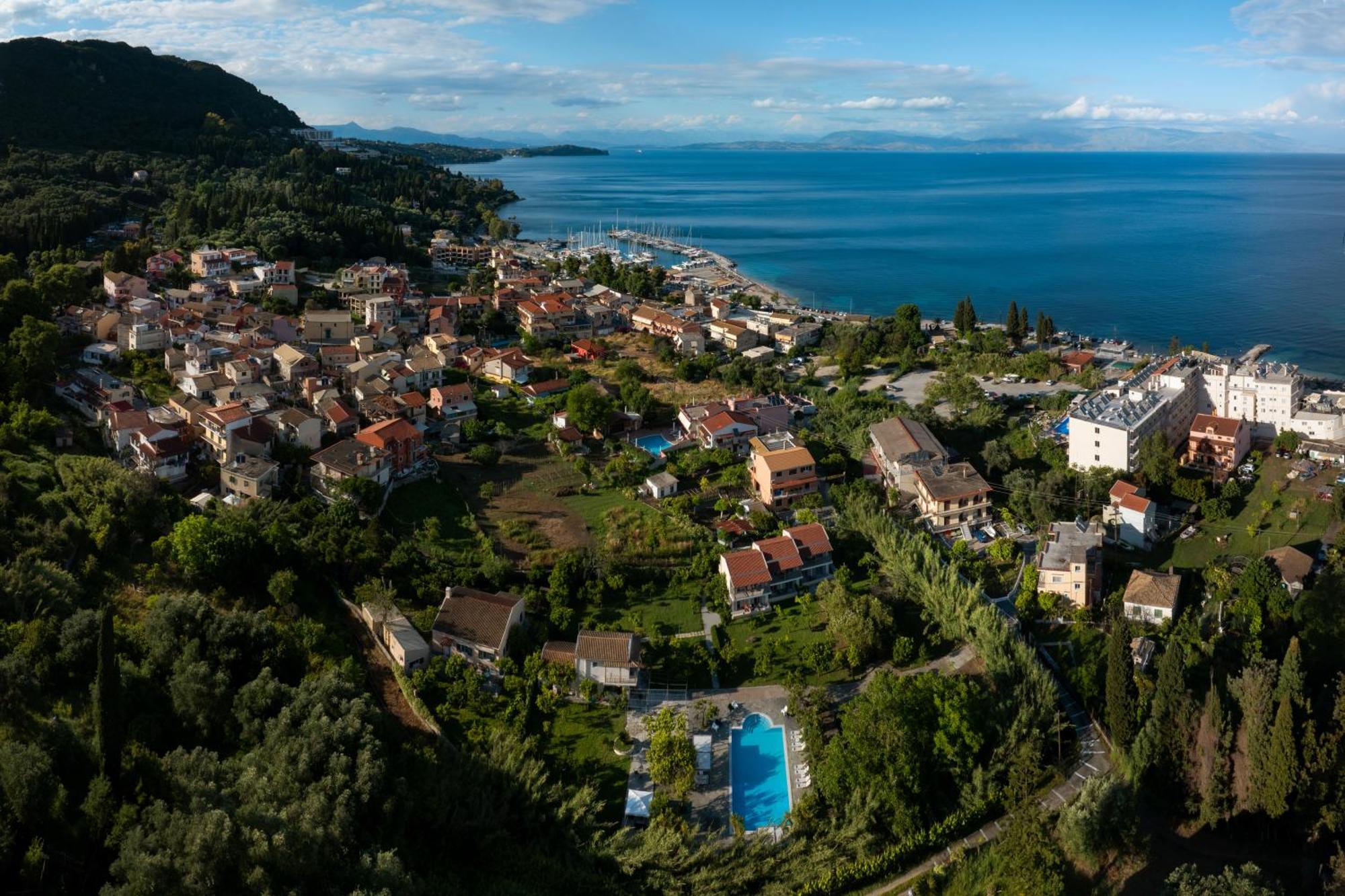 Orange Grove Μπενίτσες
